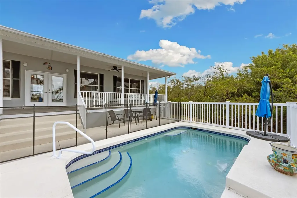 310 13th Avenue W Palmetto FL 34221