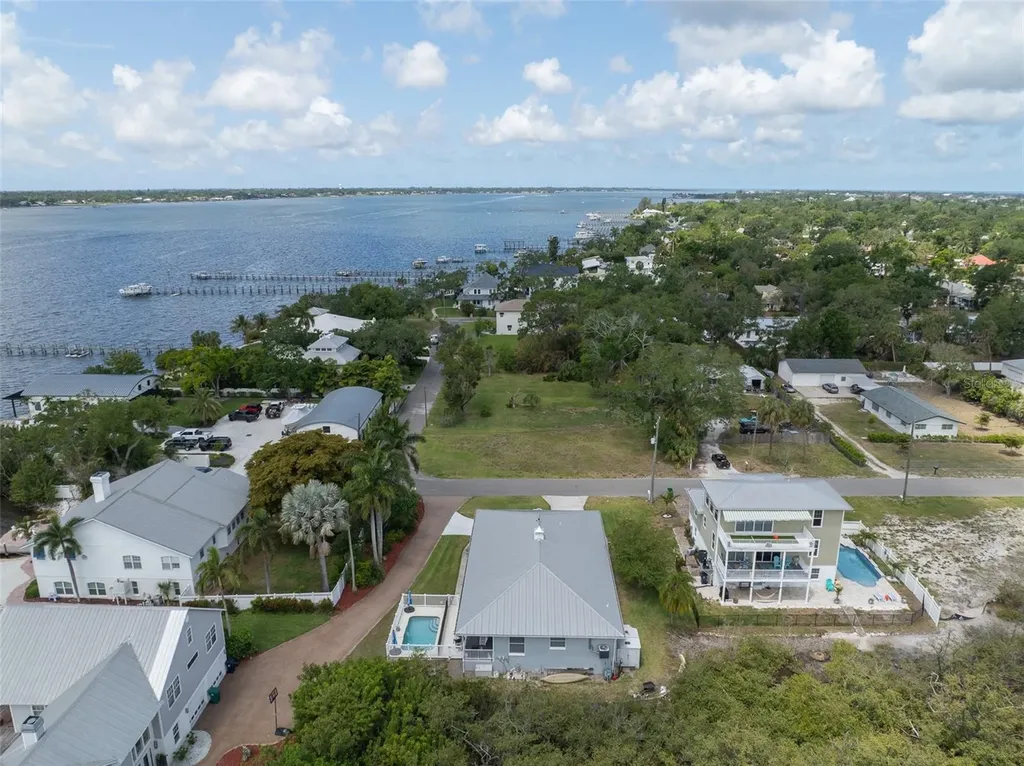 310 13th Avenue W Palmetto FL 34221
