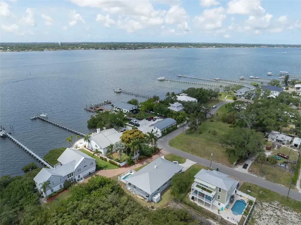 310 13th Avenue W Palmetto FL 34221