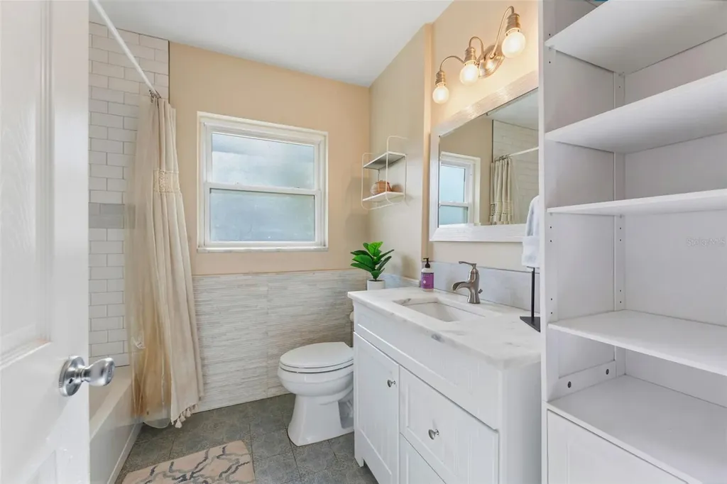 910 Linwood Terrace Lutz FL 33549