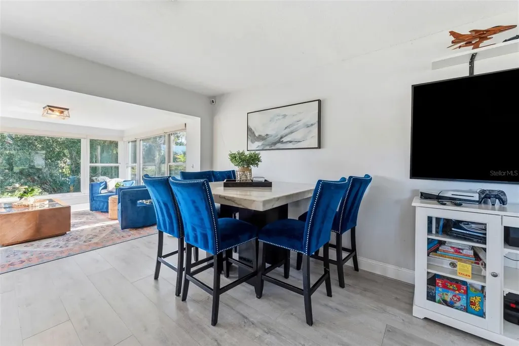 910 Linwood Terrace Lutz FL 33549