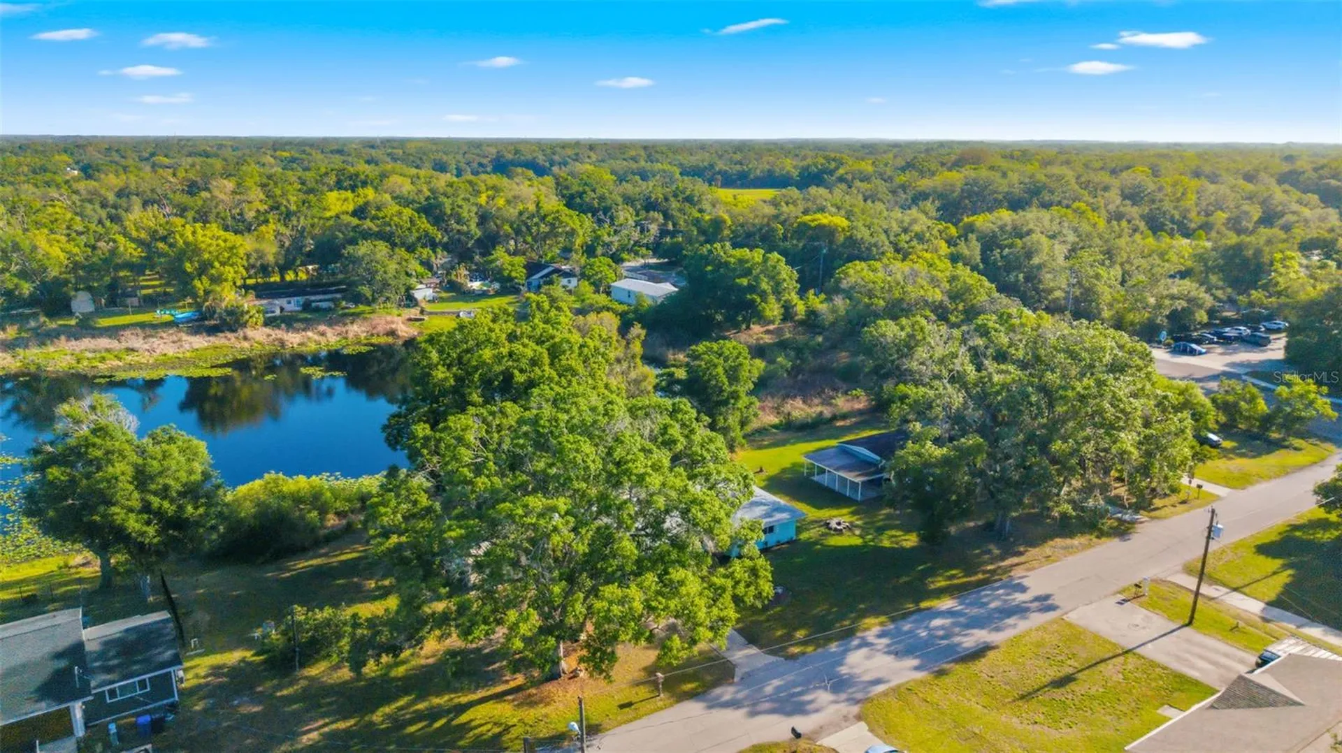 910 Linwood Terrace Lutz FL 33549