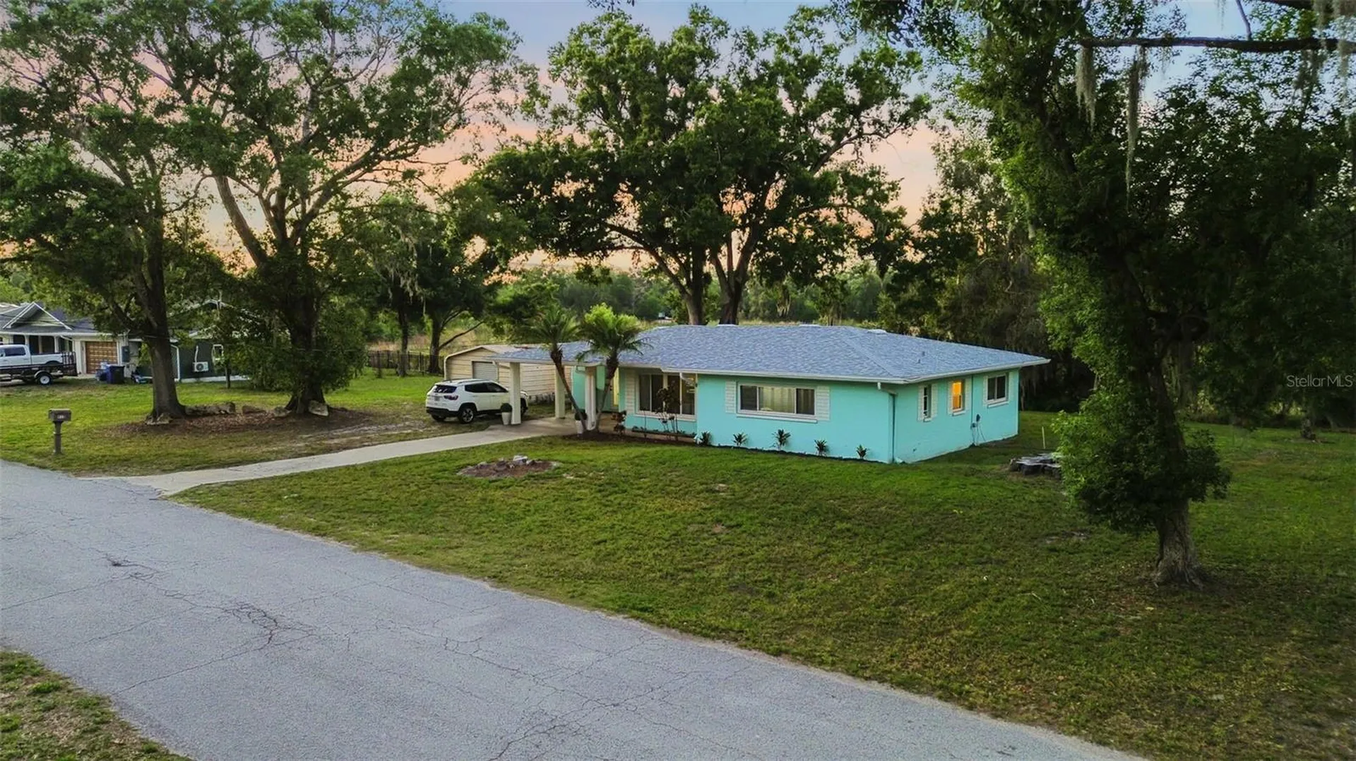 910 Linwood Terrace Lutz FL 33549
