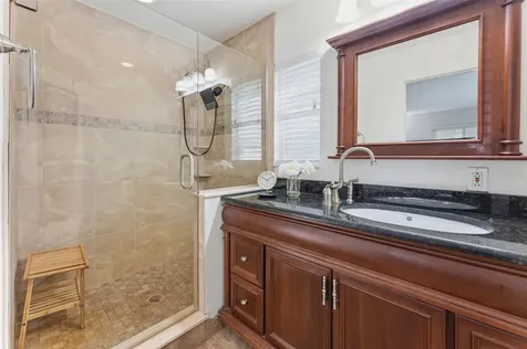 910 Linwood Terrace Lutz FL 33549