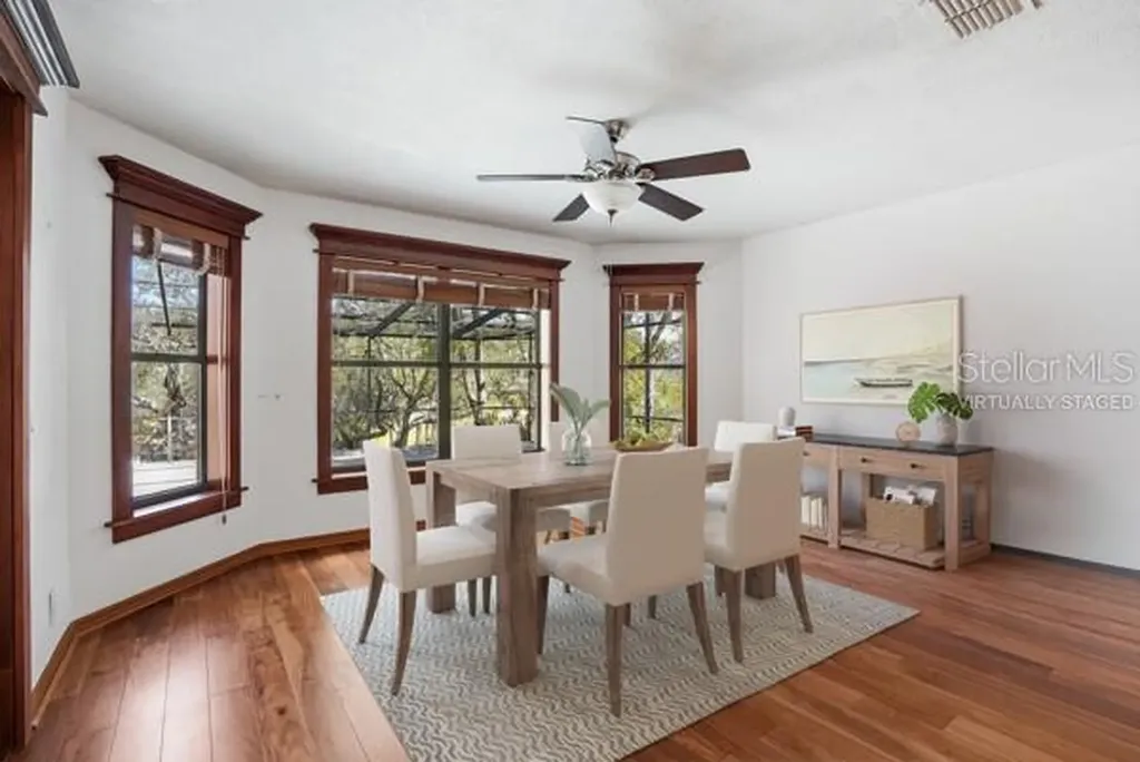 1212 Weybridge Lane Dunedin FL 34698