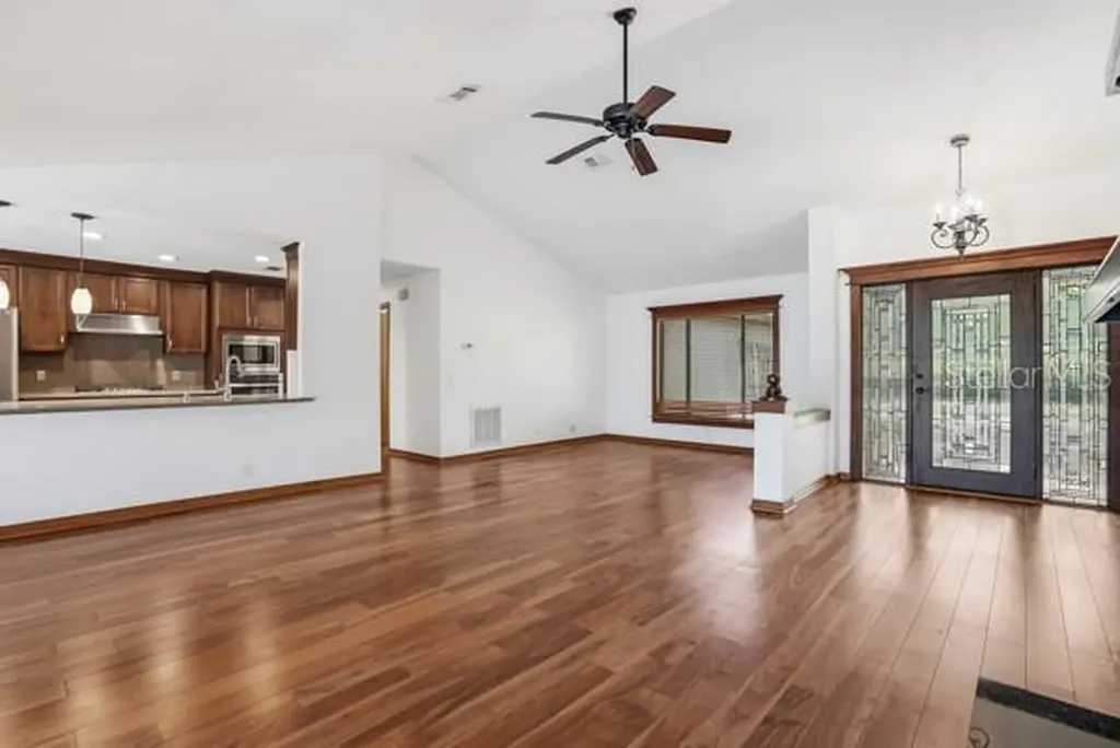 1212 Weybridge Lane Dunedin FL 34698