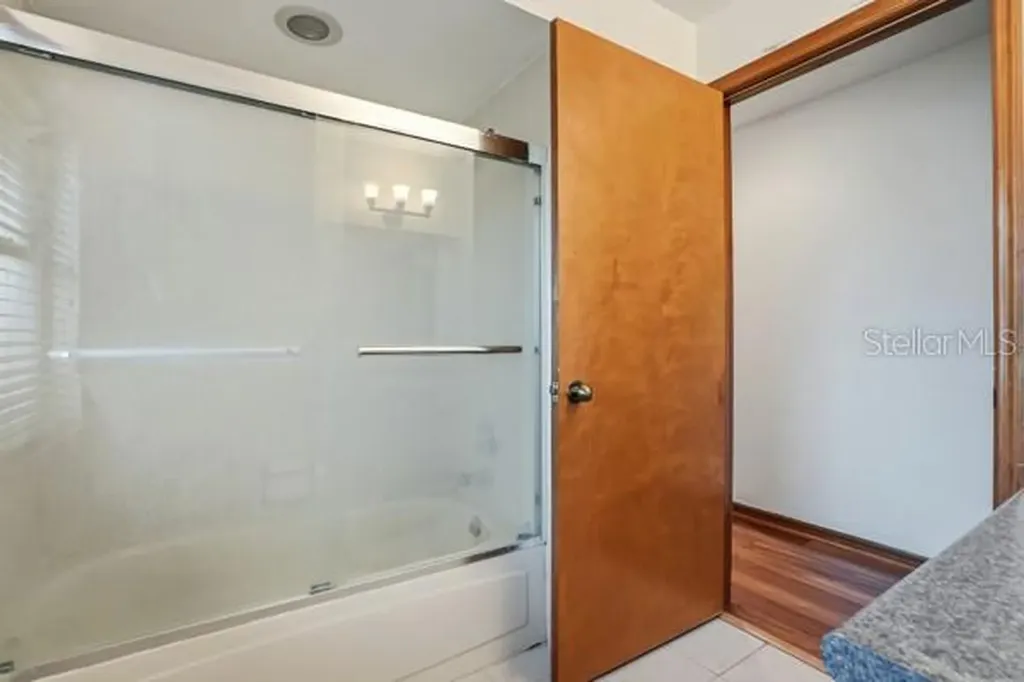 1212 Weybridge Lane Dunedin FL 34698
