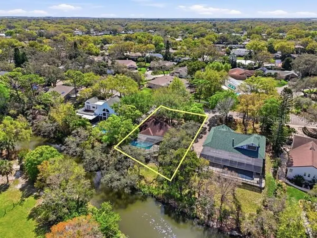 1212 Weybridge Lane Dunedin FL 34698