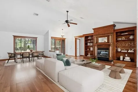 1212 Weybridge Lane Dunedin FL 34698