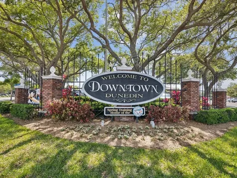 1212 Weybridge Lane Dunedin FL 34698