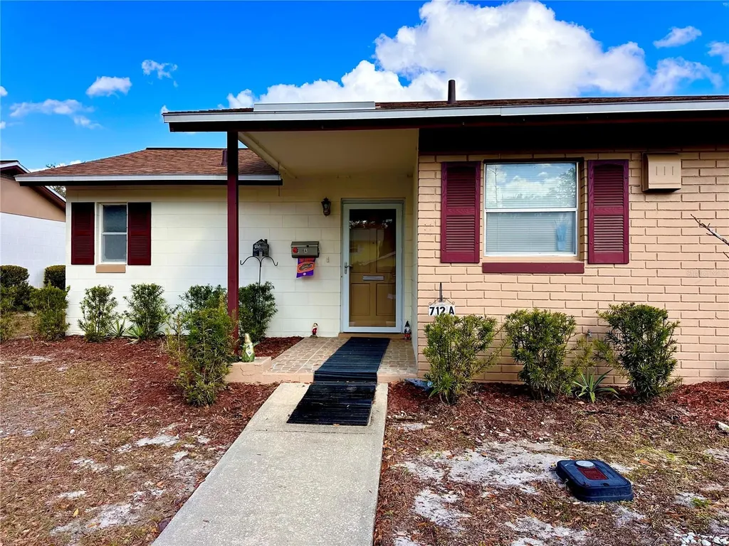 712-A E Arizona Avenue Deland FL 32724