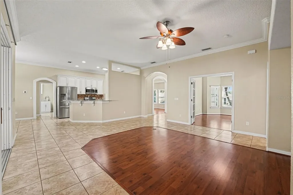 122 Costa Loop Auburndale FL 33823