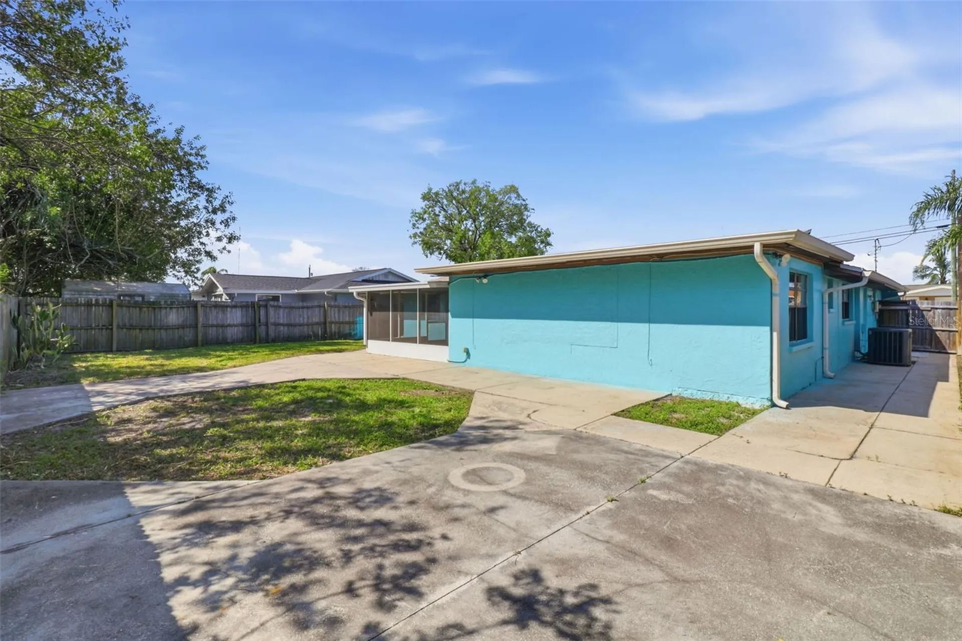 12816 1st Isle Hudson FL 34667