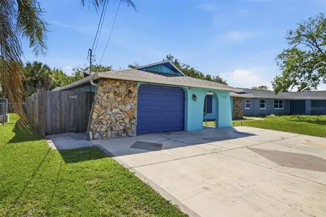 12816 1st Isle Hudson FL 34667