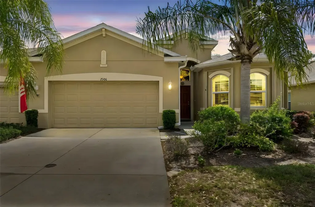 2306 Oakley Green Drive Sun City Center FL 33573