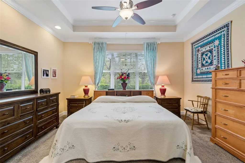 2306 Oakley Green Drive Sun City Center FL 33573