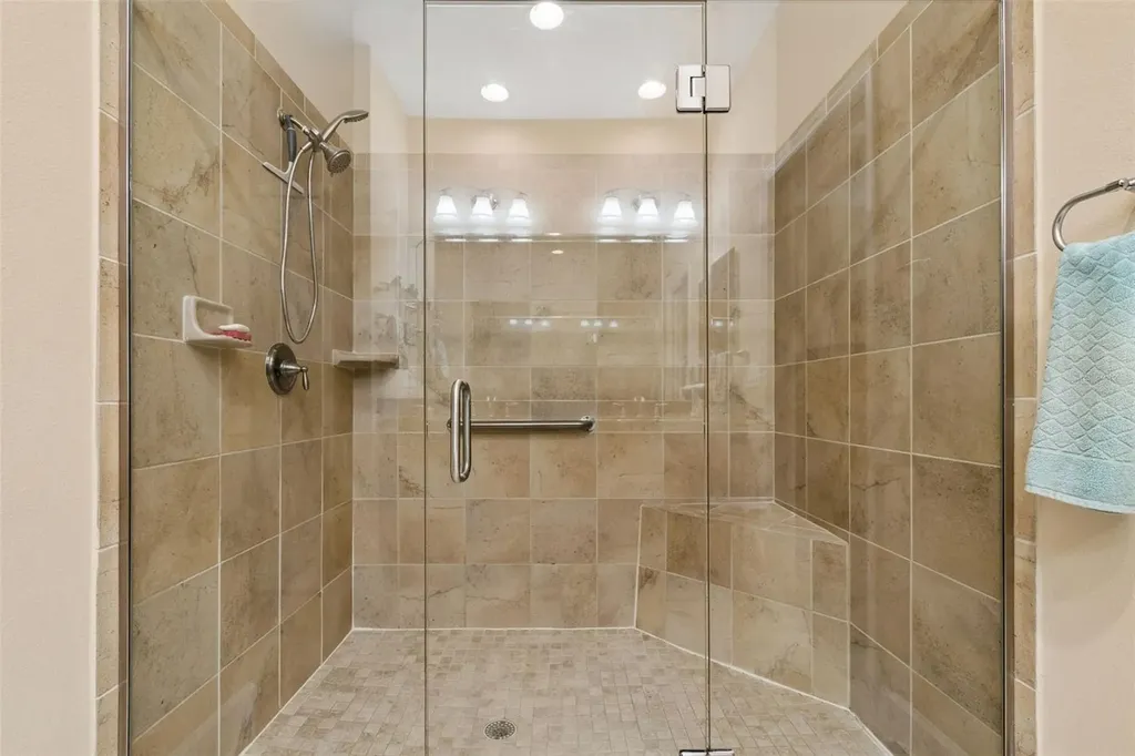 2306 Oakley Green Drive Sun City Center FL 33573