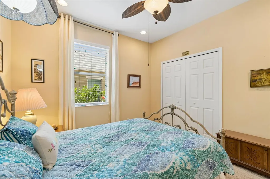 2306 Oakley Green Drive Sun City Center FL 33573