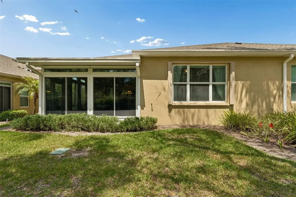 2306 Oakley Green Drive Sun City Center FL 33573