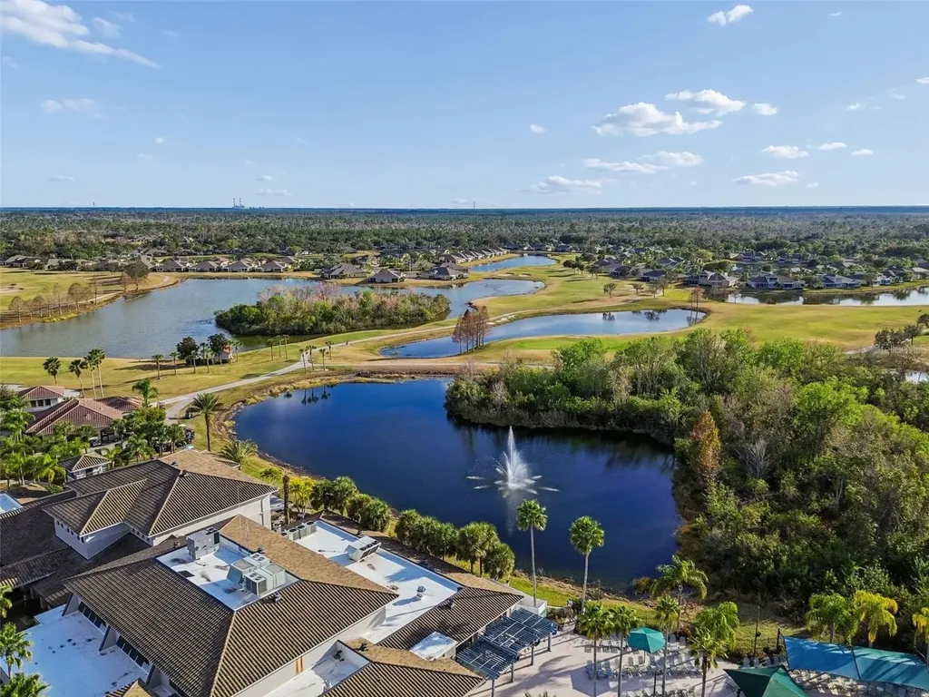 2306 Oakley Green Drive Sun City Center FL 33573