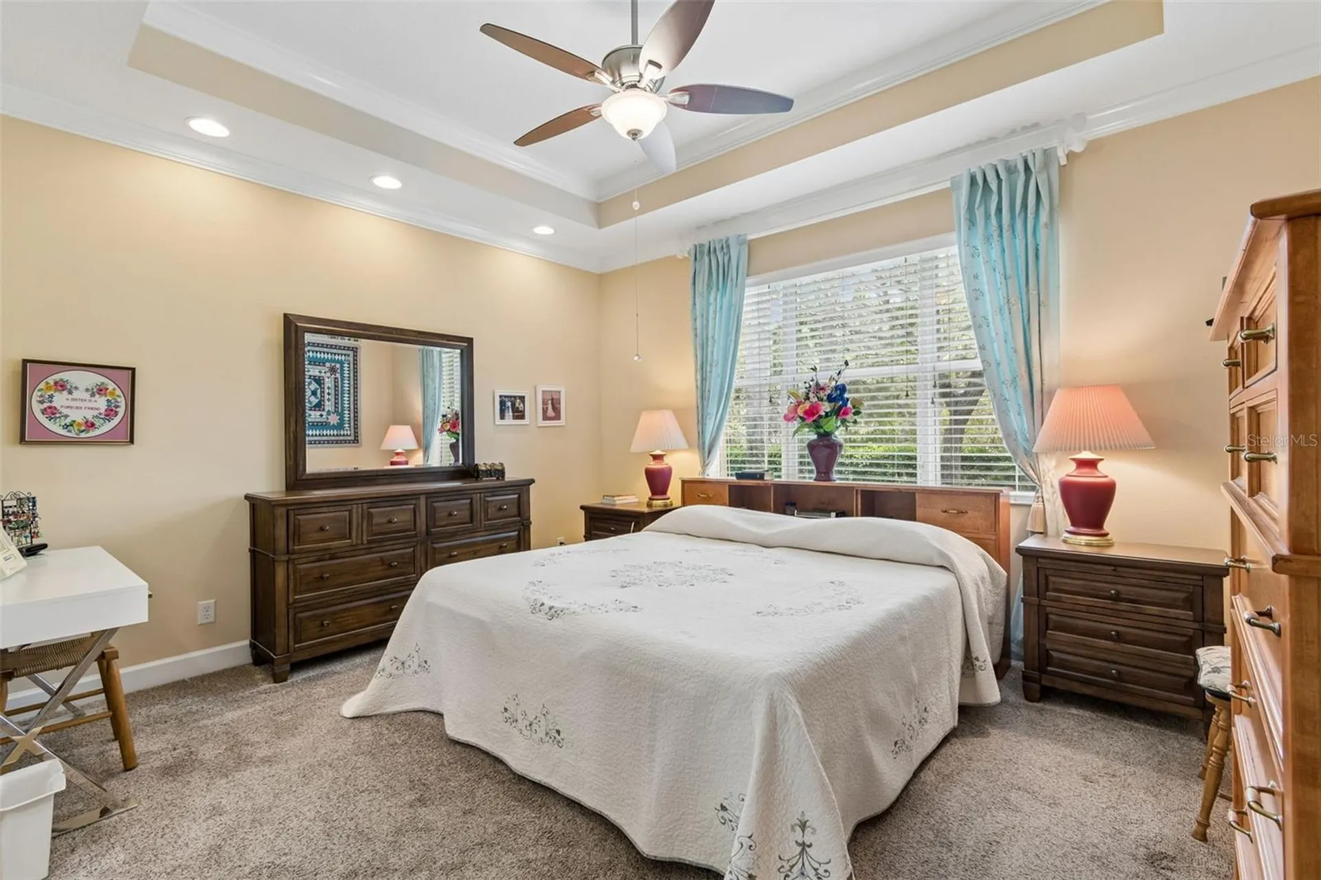 2306 Oakley Green Drive Sun City Center FL 33573