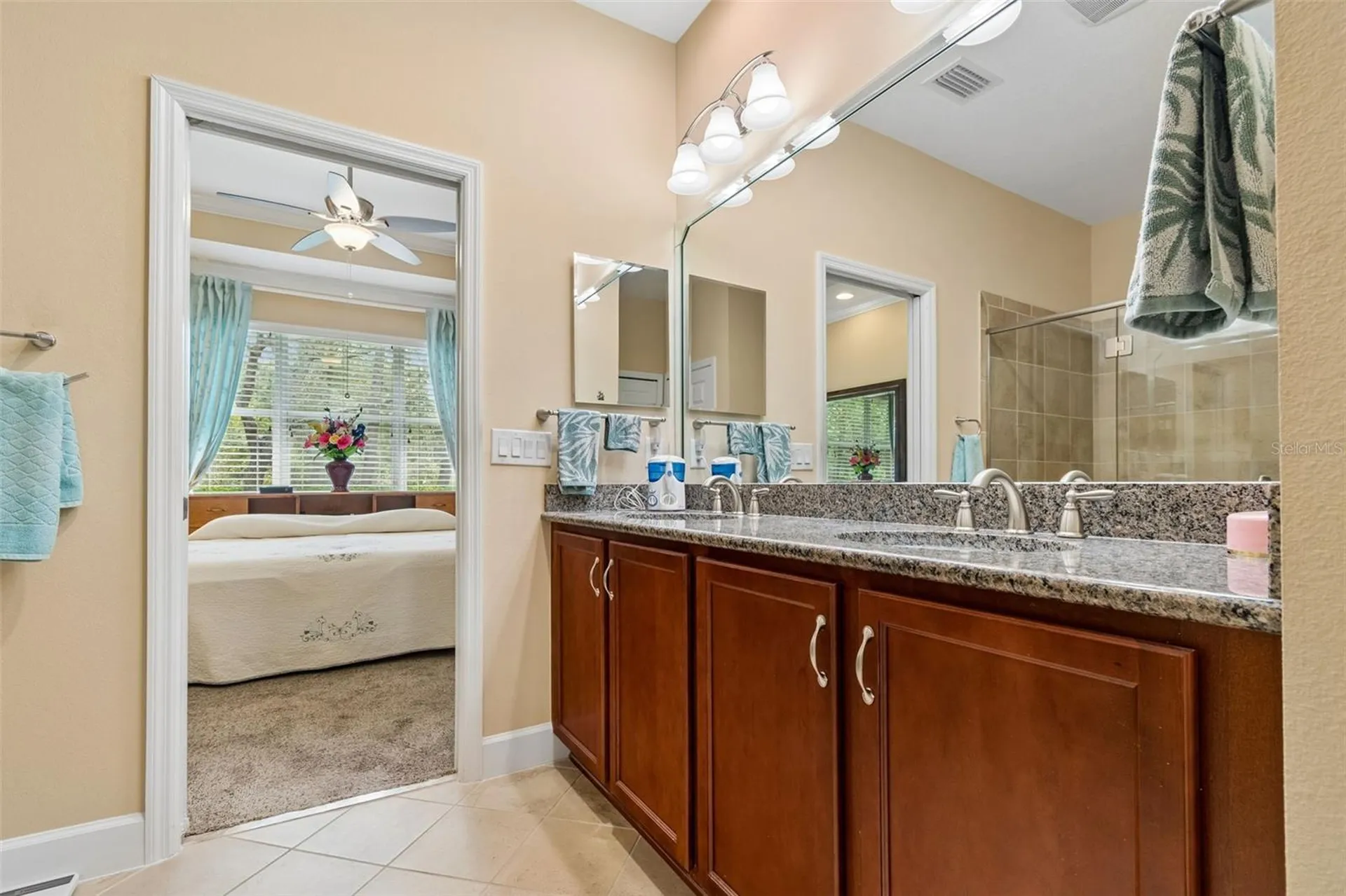 2306 Oakley Green Drive Sun City Center FL 33573