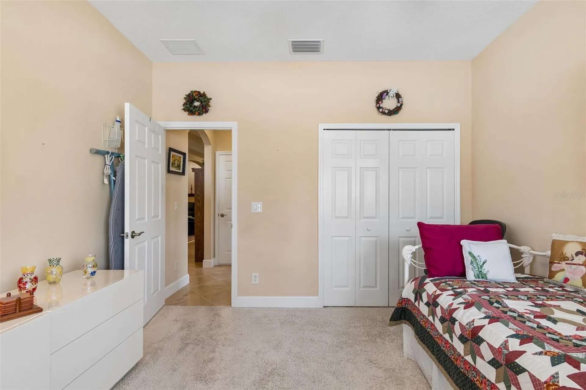2306 Oakley Green Drive Sun City Center FL 33573
