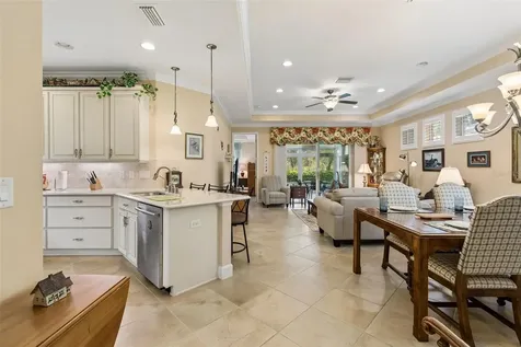 2306 Oakley Green Drive Sun City Center FL 33573