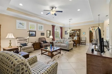 2306 Oakley Green Drive Sun City Center FL 33573