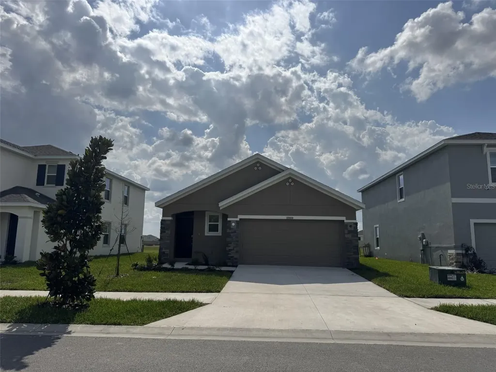 32909 Osprey Peak Way San Antonio FL 33576
