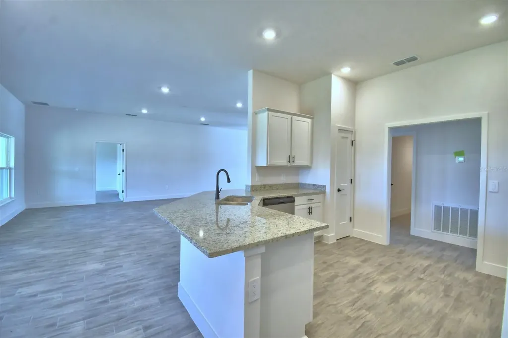 5250 Tennessee Ridge Court Auburndale FL 33823