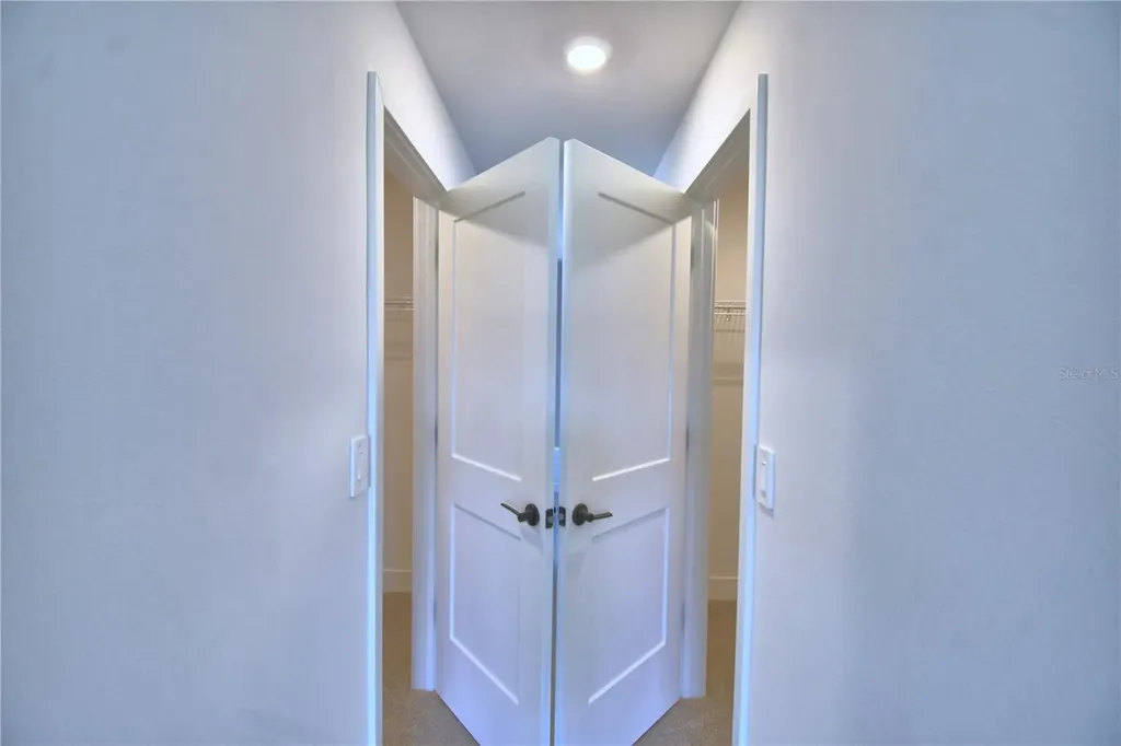 5250 Tennessee Ridge Court Auburndale FL 33823