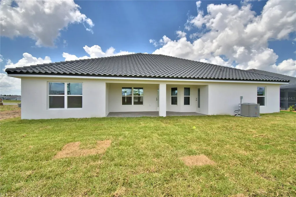 5250 Tennessee Ridge Court Auburndale FL 33823