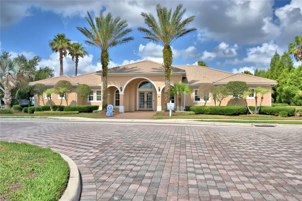 5250 Tennessee Ridge Court Auburndale FL 33823