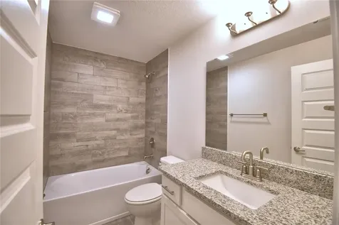 5250 Tennessee Ridge Court Auburndale FL 33823