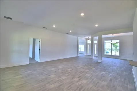 5250 Tennessee Ridge Court Auburndale FL 33823