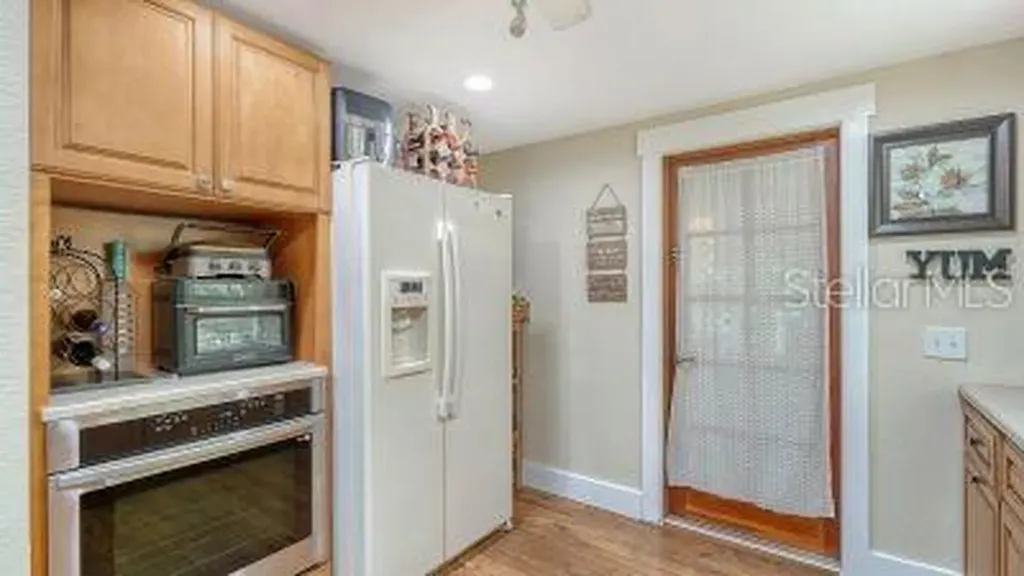 3793 Gocio Road Sarasota FL 34235