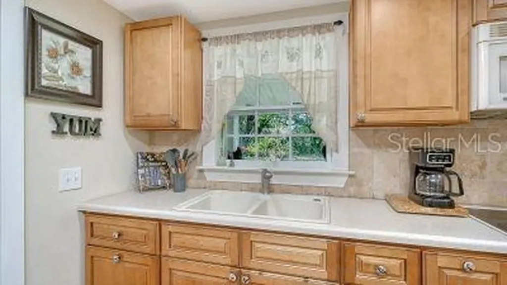 3793 Gocio Road Sarasota FL 34235