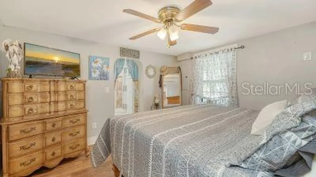 3793 Gocio Road Sarasota FL 34235