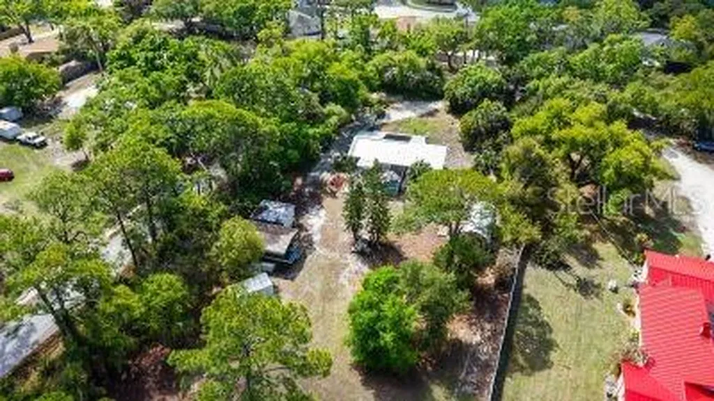 3793 Gocio Road Sarasota FL 34235