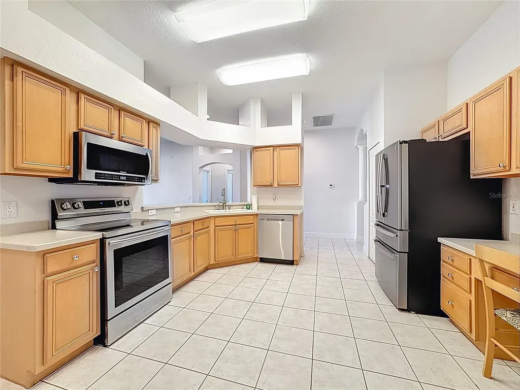 9830 White Barn Way Riverview FL 33569