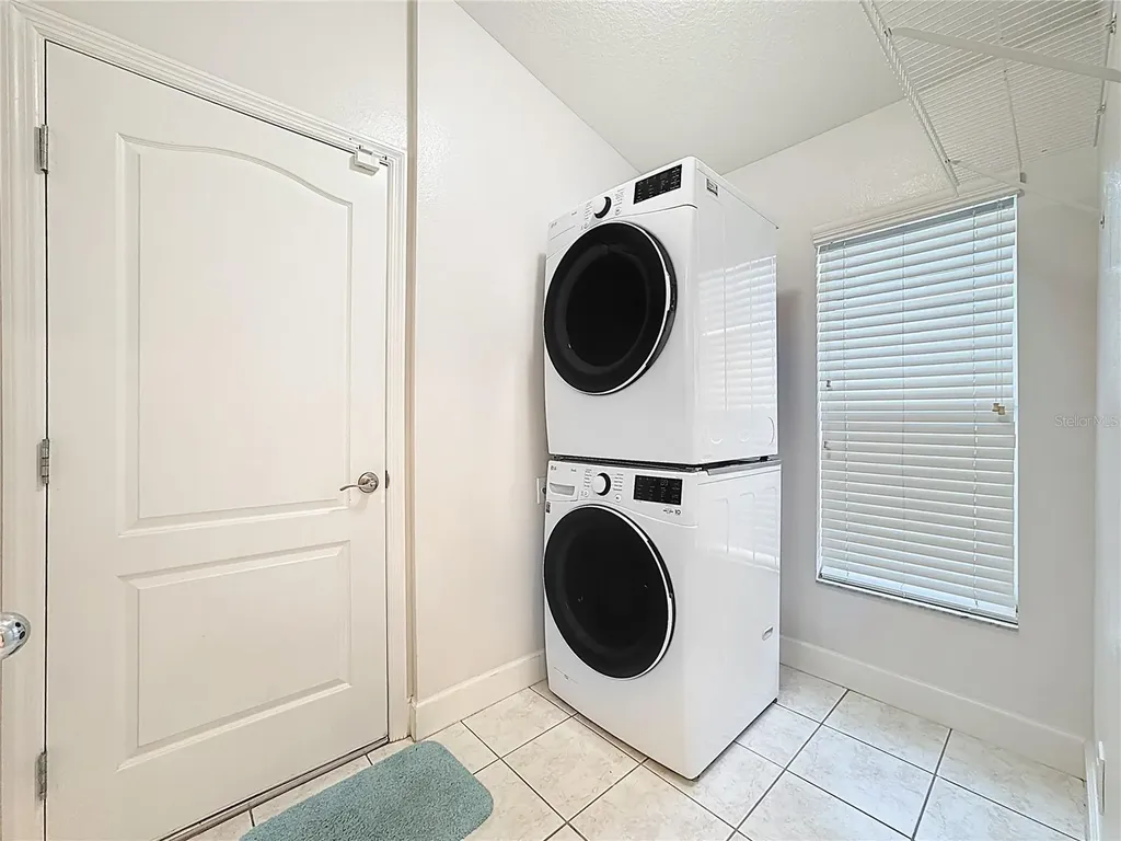 9830 White Barn Way Riverview FL 33569