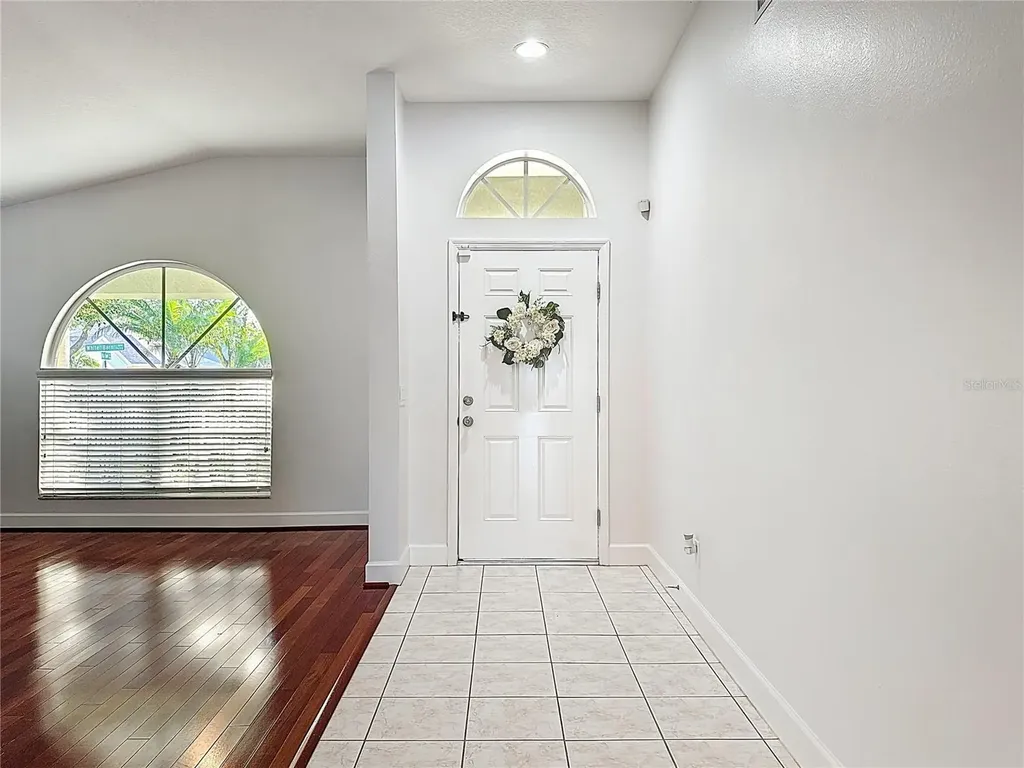 9830 White Barn Way Riverview FL 33569