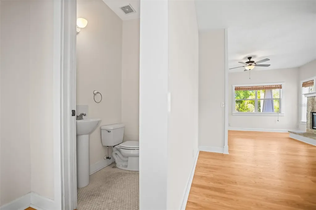 1777 Bayshore Boulevard Dunedin FL 34698