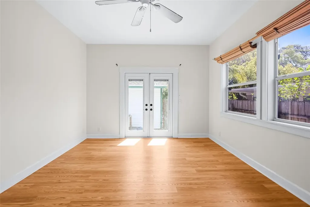 1777 Bayshore Boulevard Dunedin FL 34698