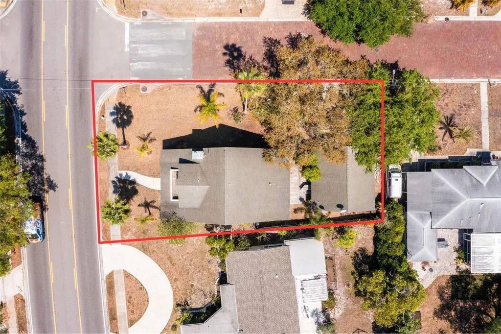 1777 Bayshore Boulevard Dunedin FL 34698