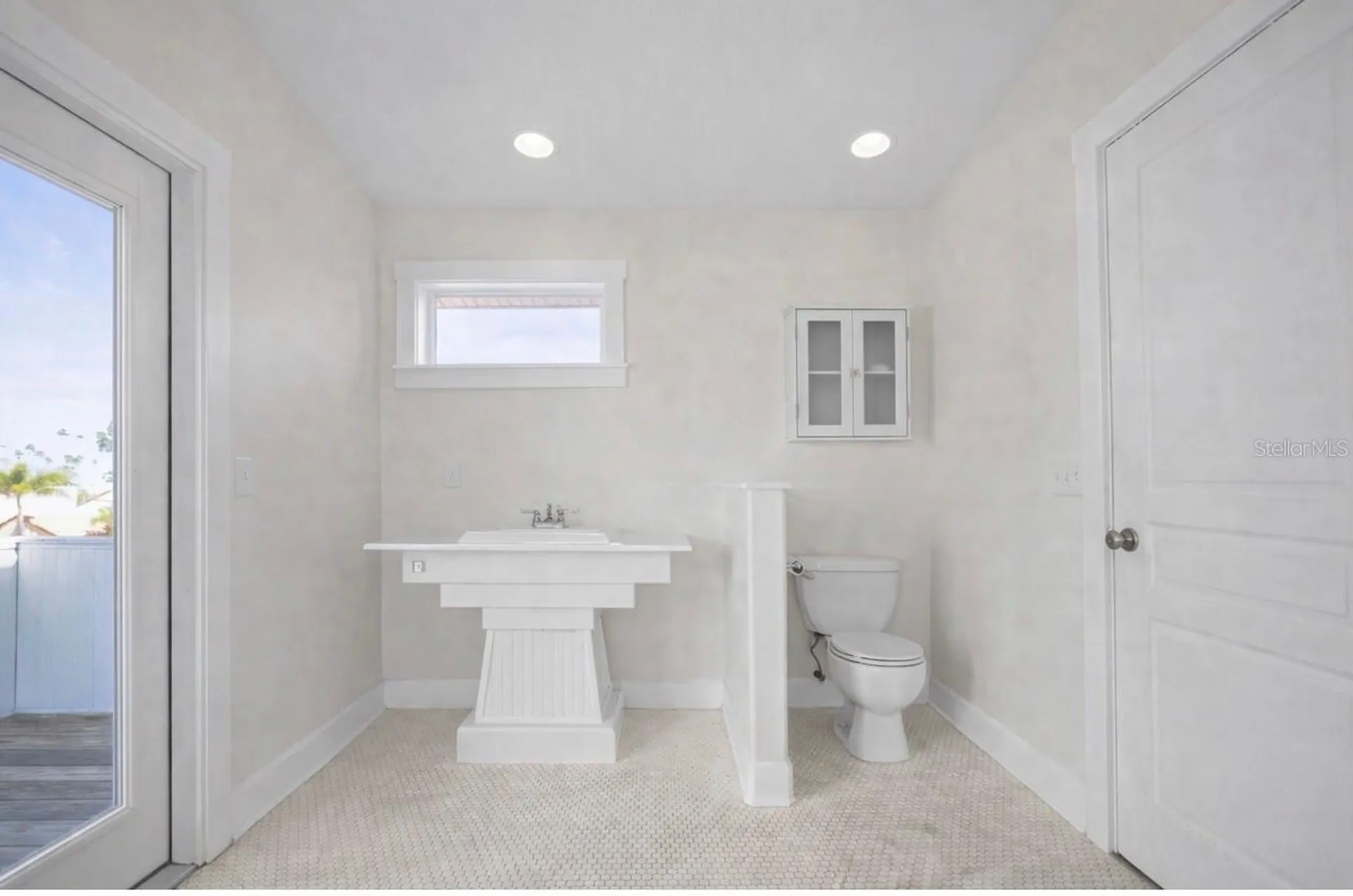 1777 Bayshore Boulevard Dunedin FL 34698