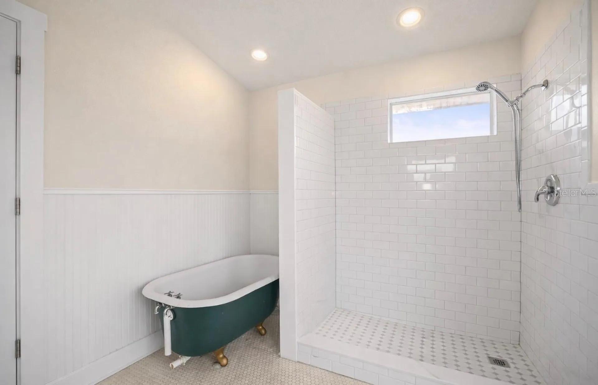 1777 Bayshore Boulevard Dunedin FL 34698