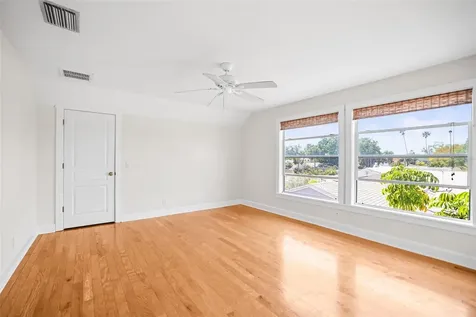 1777 Bayshore Boulevard Dunedin FL 34698