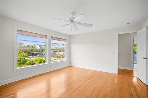 1777 Bayshore Boulevard Dunedin FL 34698